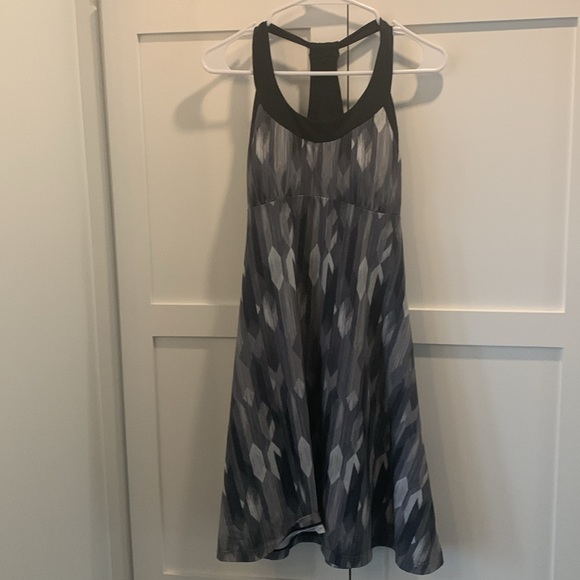 Prana dress - Picture 1 of 6